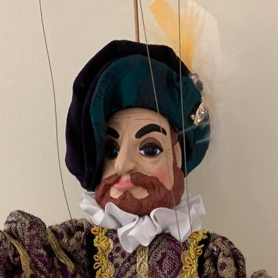 Henry the VIII puppet